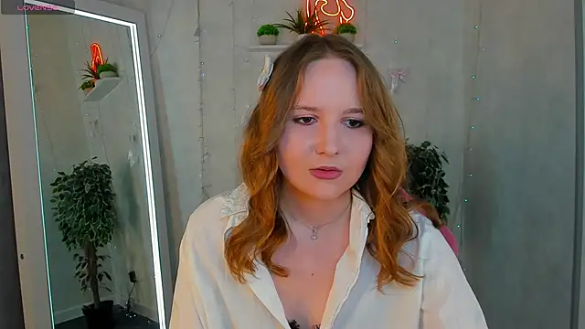 Snapshot of Emmaa_Kimm chatting on 11, 6, 2026 Emmaa Kimm online show from 11, 6, 2026