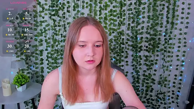 Snapshot of Emmaa_Kimm chatting on 14, 7, 2026 Emmaa Kimm online show from 14, 7, 2026