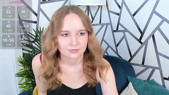 Snapshot of Emmaa_Kimm chatting on 15, 7, 2026 Emmaa Kimm online show from 15, 7, 2026