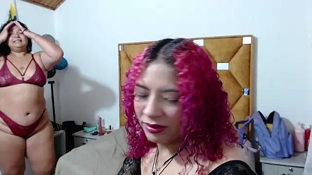 Snapshot of YANELISHOTT chatting on 15, 6, 2026 YANELISHOTT online show from 15, 6, 2026