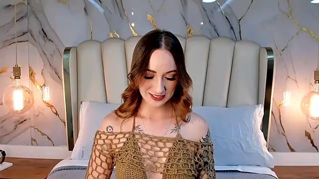 Hannah Lane online show from 31, 7, 2026
