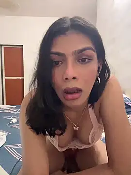 Snapshot of Mayra_xx chatting on 2, 6, 2026 Mayra xx online show from 2, 6, 2026
