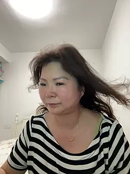 Snapshot of linda51863 chatting on 23, 5, 2026 linda51863 online show from 23, 5, 2026