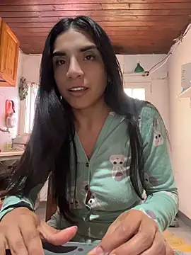 Snapshot of InesD_Arcy chatting on 31, 5, 2026 InesD Arcy online show from 31, 5, 2026