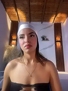 Snapshot of catalina_lafer chatting on 31, 5, 2026 catalina lafer online show from 31, 5, 2026