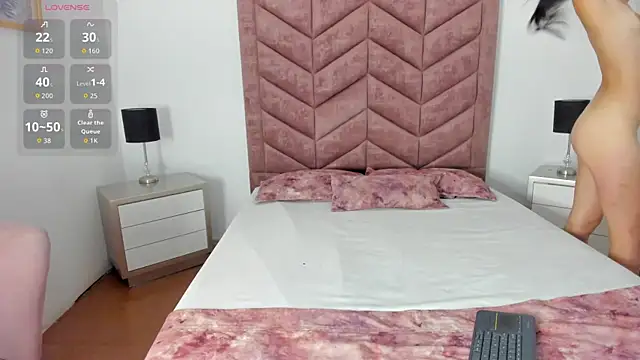 CoralRuiz online show from 24, 5, 2026