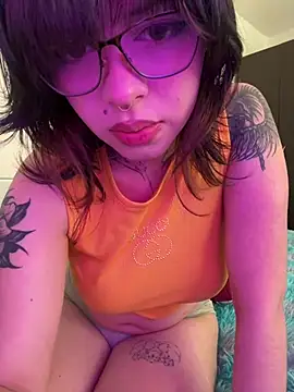 Snapshot of BabySixxxx chatting on 25, 7, 2026 BabySixxxx online show from 25, 7, 2026