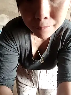 Snapshot of linhkun1 chatting on 4, 5, 2026 linhkun1 online show from 4, 5, 2026