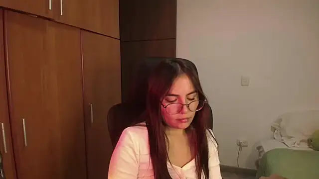 abbyyandmaxx online show from 20, 5, 2026