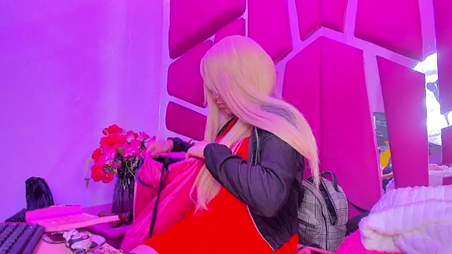 Snapshot of ivyqueen28 chatting on 1, 6, 2026 ivyqueen28 online show from 1, 6, 2026