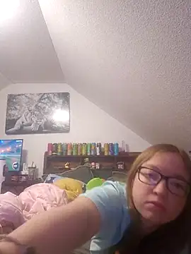 Freaky-Doll online show from 7, 6, 2026