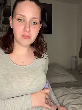 CuteBeaX online show from 4, 6, 2026