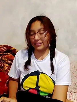 Snapshot of Grace_Moon04 chatting on 30, 6, 2026 Grace Moon04 online show from 30, 6, 2026