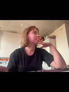 SuzieAllen online show from 30, 4, 2026