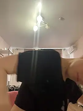 Snapshot of _SweetAnna_ chatting on 19, 5, 2026 SweetAnna online show from 19, 5, 2026