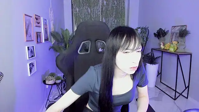 Snapshot of SeraphineSparda chatting on 28, 5, 2026 SeraphineSparda online show from 28, 5, 2026