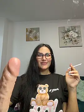 Snapshot of AnyEvyy chatting on 12, 6, 2026 AnyEvyy online show from 12, 6, 2026