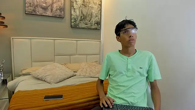 Snapshot of Zane_Belville chatting on 31, 5, 2026 Zane Belville online show from 31, 5, 2026