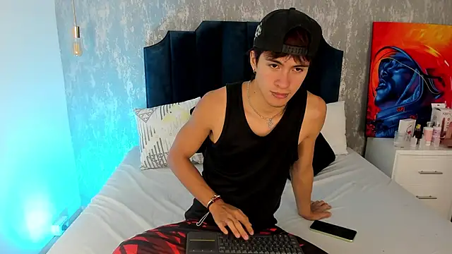 Snapshot of Liam_Grayson_ chatting on 2, 6, 2026 Liam Grayson online show from 2, 6, 2026