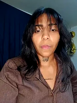 ZairaAzura  online show from 1, 5, 2026
