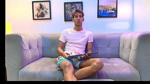 RED BOYS XXX online show from 11, 7, 2026