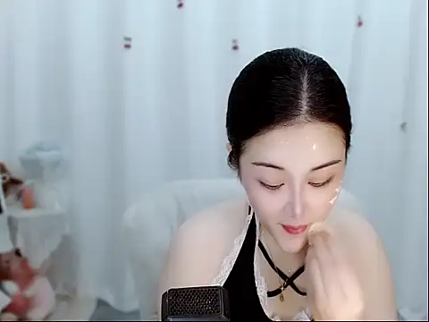 Snapshot of Amy-cnbaby chatting on 3, 6, 2026 Amy-cnbaby online show from 3, 6, 2026