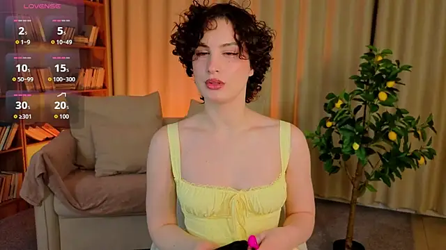Snapshot of Malena_Noir chatting on 8, 5, 2026 Malena Noir online show from 8, 5, 2026