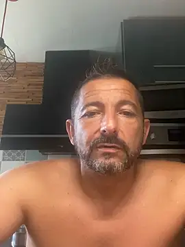 Snapshot of daddy3945 chatting on 31, 5, 2026 daddy3945 online show from 31, 5, 2026