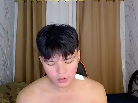 yourhotasiandoms online show from 15, 7, 2026