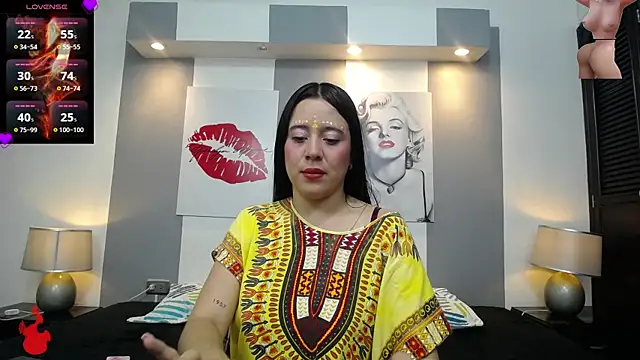 Snapshot of _tamara_priya_ chatting on 23, 5, 2026 tamara priya online show from 23, 5, 2026