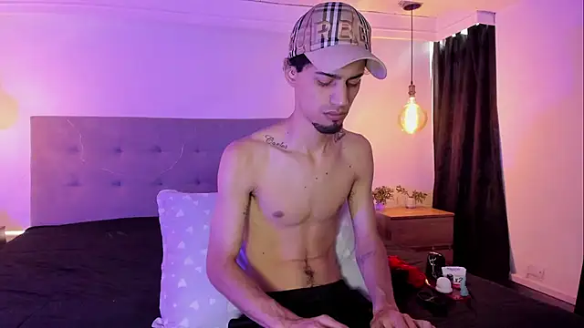 MichaelEvanss  online show from 24, 5, 2026