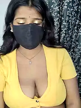 Snapshot of Axy1_1 chatting on 10, 6, 2026 Axy1 1 online show from 10, 6, 2026