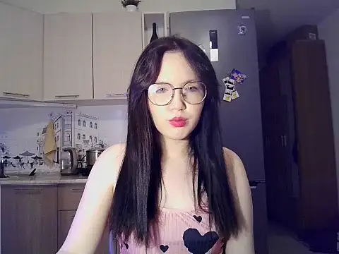 LannieCam online show from 26, 5, 2026