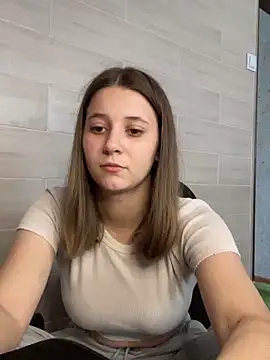 Snapshot of Blossom_Emily chatting on 13, 5, 2026 Blossom Emily online show from 13, 5, 2026