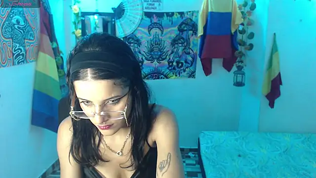 Snapshot of bastethott chatting on 8, 5, 2026 bastethott online show from 8, 5, 2026