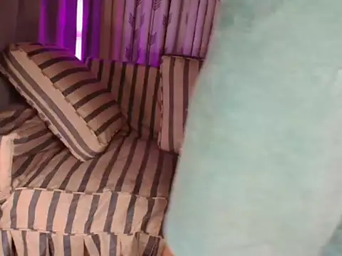 Snapshot of Ashtonfuckingboi chatting on 25, 6, 2026 Ashtonfuckingboi online show from 25, 6, 2026
