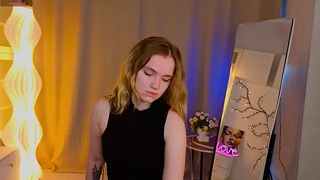 VallieFugate online show from 29, 5, 2026
