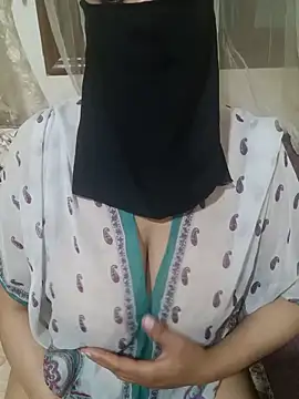 spicydalou3a online show from 4, 6, 2026