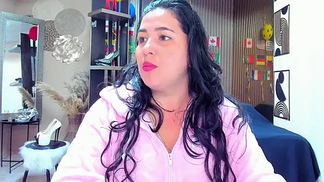 Snapshot of BBWLuxuryMuse chatting on 29, 6, 2026 BBWLuxuryMuse online show from 29, 6, 2026
