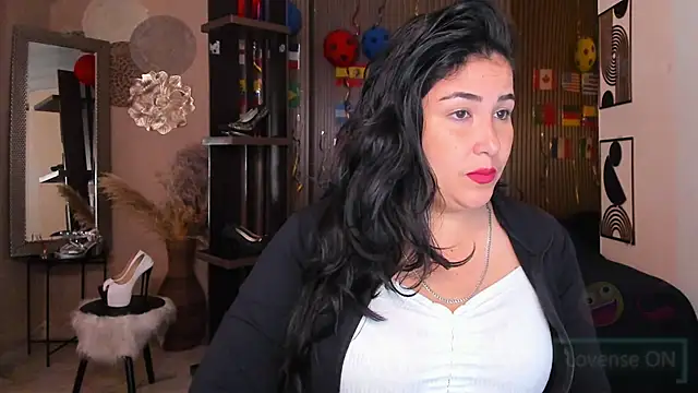 Snapshot of BBWLuxuryMuse chatting on 30, 6, 2026 BBWLuxuryMuse online show from 30, 6, 2026