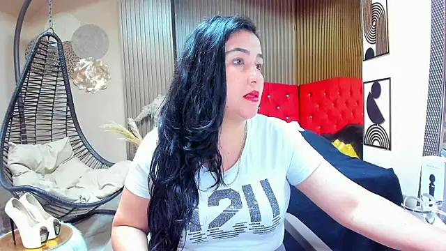 Snapshot of BBWLuxuryMuse chatting on 28, 7, 2026 BBWLuxuryMuse online show from 28, 7, 2026