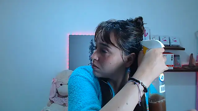 Snapshot of anyela_bubble18 chatting on 19, 7, 2026 anyela bubble18 online show from 19, 7, 2026