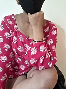 Snapshot of Shaloni_Patil chatting on 7, 5, 2026 Shaloni Patil online show from 7, 5, 2026