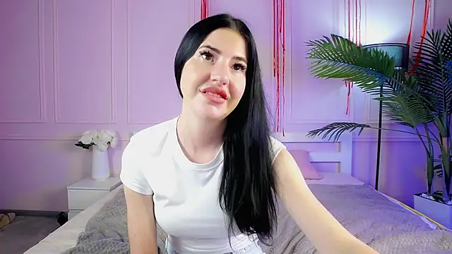 Emily xoo online show from 8, 6, 2026