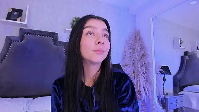 Snapshot of MelCherry chatting on 19, 6, 2026 MelCherry online show from 19, 6, 2026