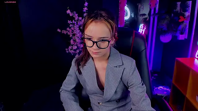 AgataSilk online show from 20, 5, 2026