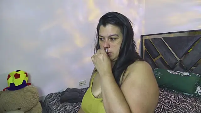 Snapshot of Martina_Foxy01 chatting on 28, 6, 2026 Martina Foxy01 online show from 28, 6, 2026