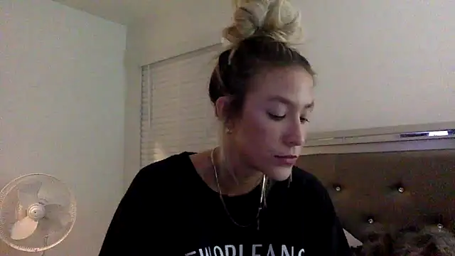 Misss alyssaaa online show from 8, 5, 2026
