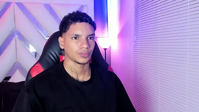 Snapshot of kai_storm77 chatting on 23, 5, 2026 kai storm77 online show from 23, 5, 2026