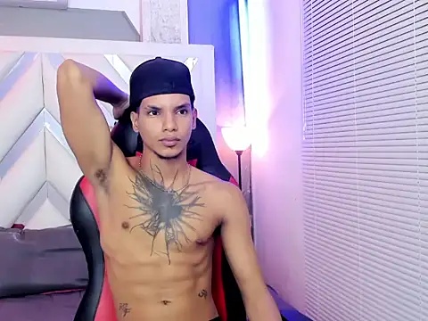 Snapshot of kai_storm77 chatting on 31, 5, 2026 kai storm77 online show from 31, 5, 2026